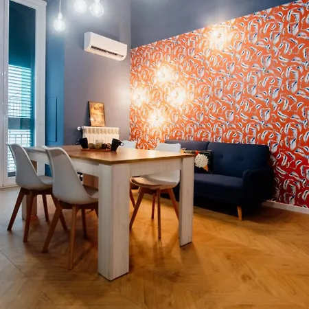 Blue Port Apartment